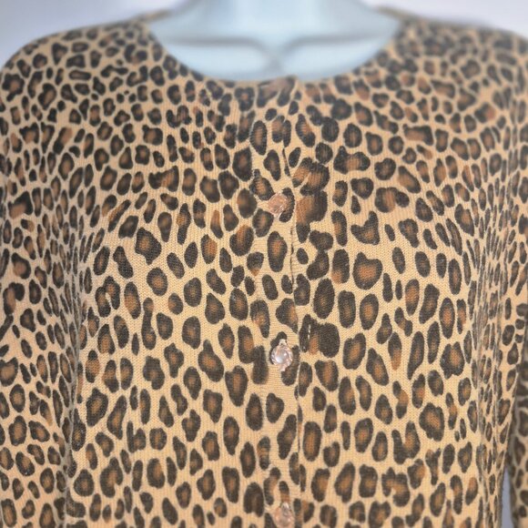 SAG HARBOR animal print, button-front sweater in size XL  NWOT - Picture 10 of 16